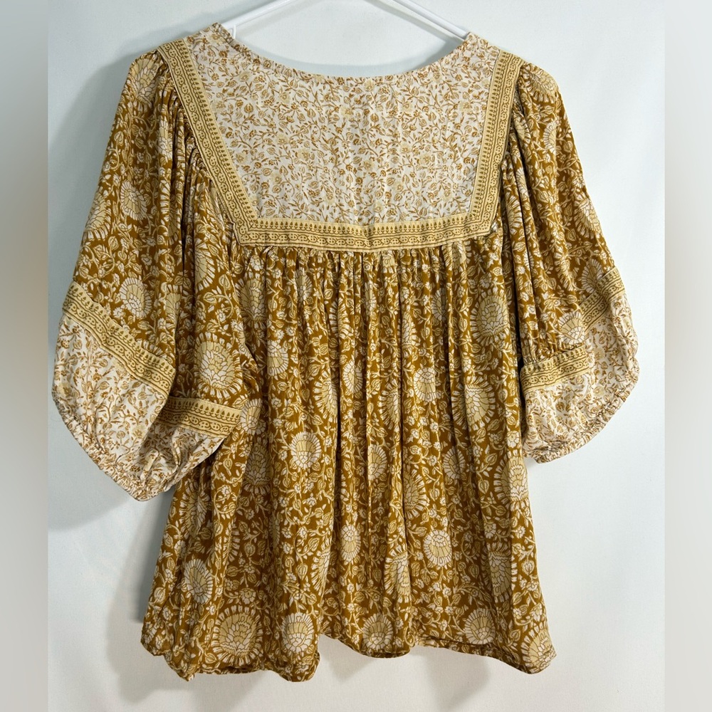 Old Navy Mustard Floral Blouse - Picture 2 of 7